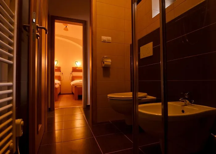 Bednaruv Dvur 3* Bohusice